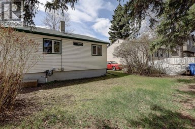 3432 3 Avenue NW Calgary Alberta photo 6