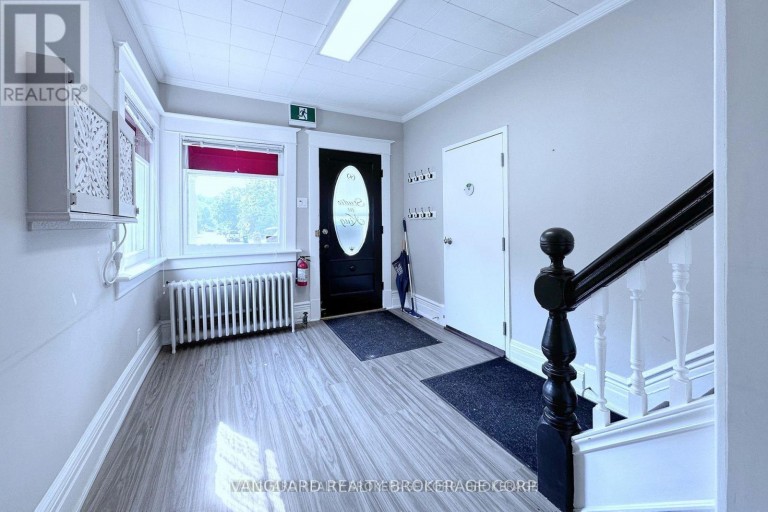 MAINFLOOR - 69 KING STREET W, Caledon (Bolton West), Ontario, L7E1C7