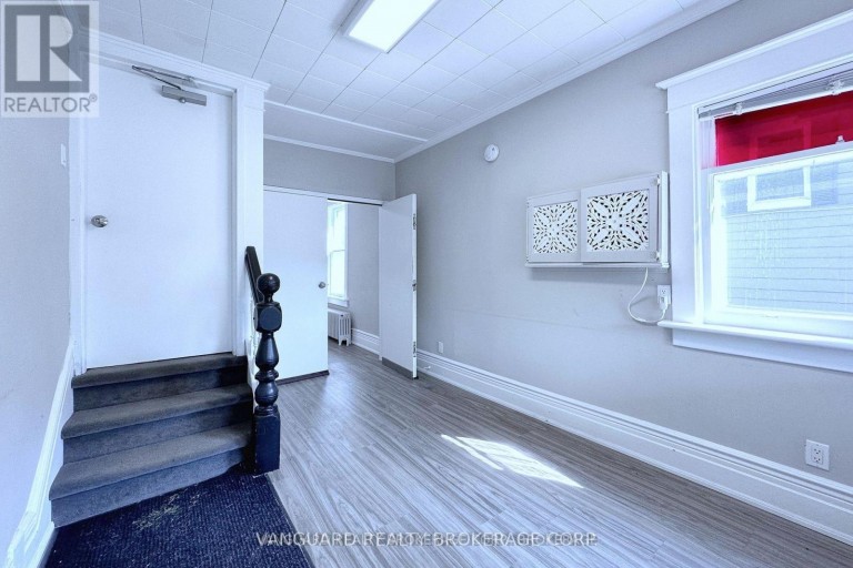 MAINFLOOR - 69 KING STREET W, Caledon (Bolton West), Ontario, L7E1C7