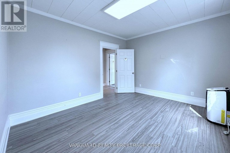 MAINFLOOR - 69 KING STREET W, Caledon (Bolton West), Ontario, L7E1C7
