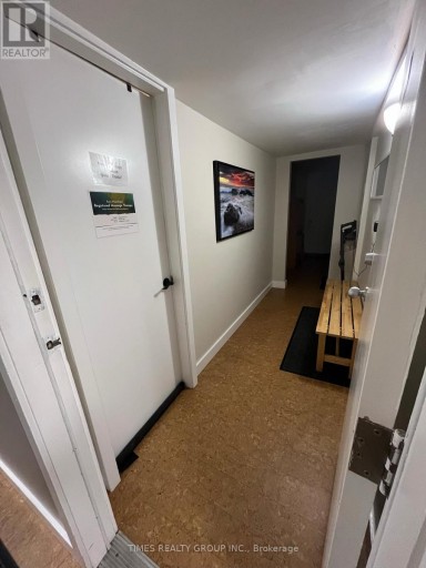 1 - 120 HEREFORD AVENUE, Salt Spring Isl., British Columbia, V8K2T4