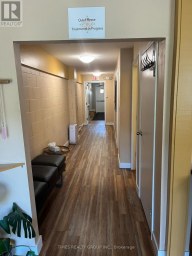 1 - 120 HEREFORD AVENUE Salt Spring Isl. British Columbia photo 4
