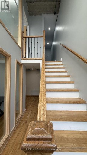 522 - 1315 LAWRENCE AVENUE E, Toronto (Victoria Village), Ontario, M3A3R3