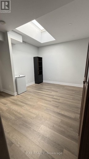 522 - 1315 LAWRENCE AVENUE E, Toronto (Victoria Village), Ontario, M3A3R3