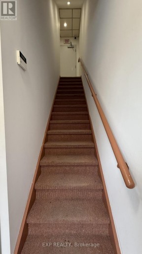522 - 1315 LAWRENCE AVENUE E, Toronto (Victoria Village), Ontario, M3A3R3