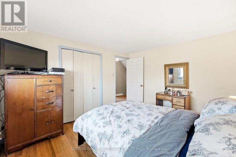 35 ALBERY CRESCENT, Ajax (South East), Ontario, L1S2Y2