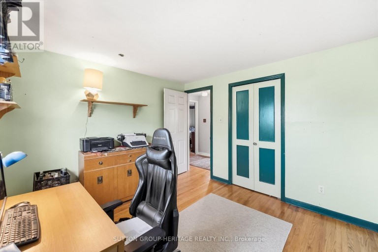 35 ALBERY CRESCENT, Ajax (South East), Ontario, L1S2Y2