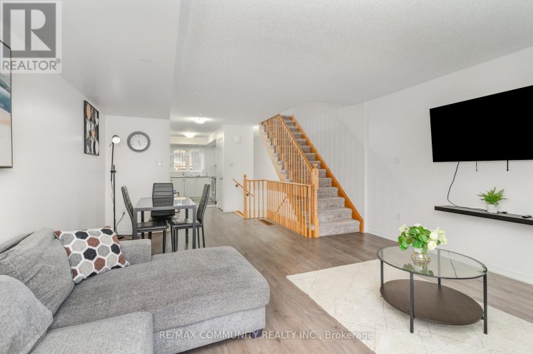 ROOM - 2757 DEPUTY MINISTER PATH, Oshawa (Windfields), Ontario, L1L0M7