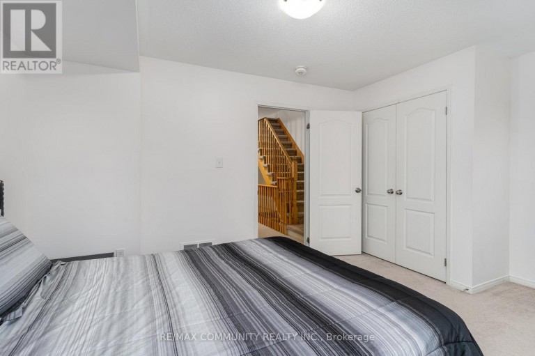 ROOM - 2757 DEPUTY MINISTER PATH, Oshawa (Windfields), Ontario, L1L0M7