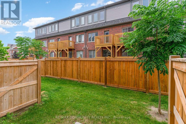 ROOM - 2757 DEPUTY MINISTER PATH, Oshawa (Windfields), Ontario, L1L0M7