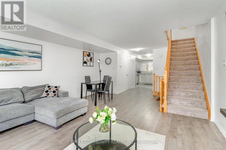 ROOM - 2757 DEPUTY MINISTER PATH, Oshawa (Windfields), Ontario, L1L0M7