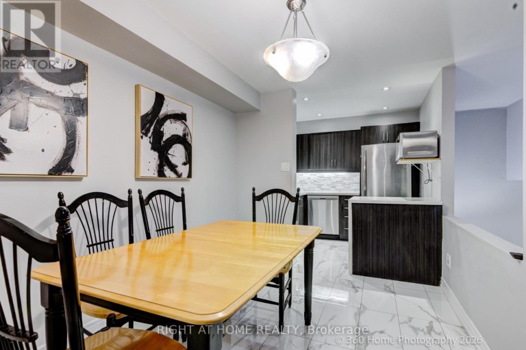 80 - 221 MILESTONE CRESCENT, Aurora (Aurora Village), Ontario, L4G3M2