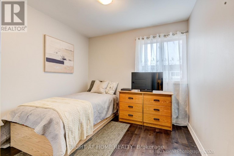 80 - 221 MILESTONE CRESCENT, Aurora (Aurora Village), Ontario, L4G3M2