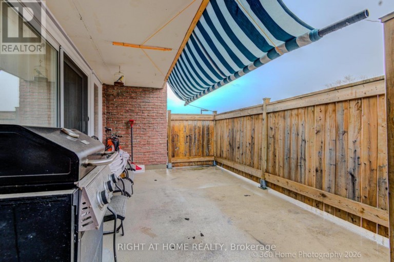 80 - 221 MILESTONE CRESCENT, Aurora (Aurora Village), Ontario, L4G3M2