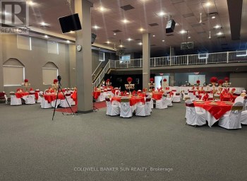 105-107 KENHAR DRIVE Toronto (Humber Summit) Ontario photo 2