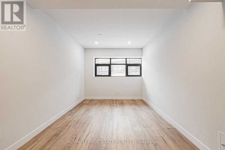 104 - 555 SANATORIUM ROAD, Hamilton (Mountview), Ontario, L9C2B1