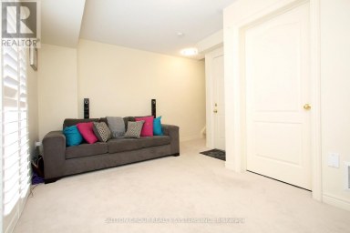 41 MARTINWORTH LANE Ajax (Central East) Ontario photo 16