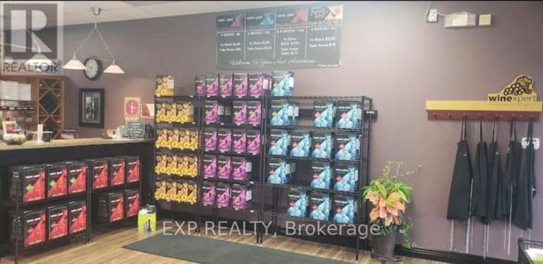 645 WESTMOUNT ROAD E, Kitchener, Ontario, N2E3S3
