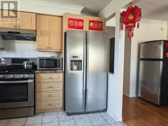MAIN#2 - 58 KITCHENER ROAD Toronto (West Hill) Ontario photo 5