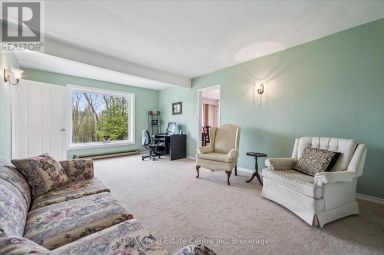 8420 ERAMOSA-GARAFRAXA TOWNLINE Centre Wellington Ontario photo 13