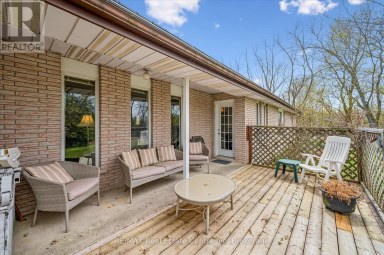 8420 ERAMOSA-GARAFRAXA TOWNLINE Centre Wellington Ontario photo 32
