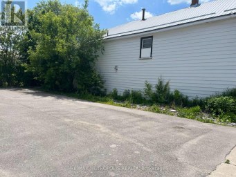 109 RIVER STREET Brock (Sunderland) Ontario photo 7