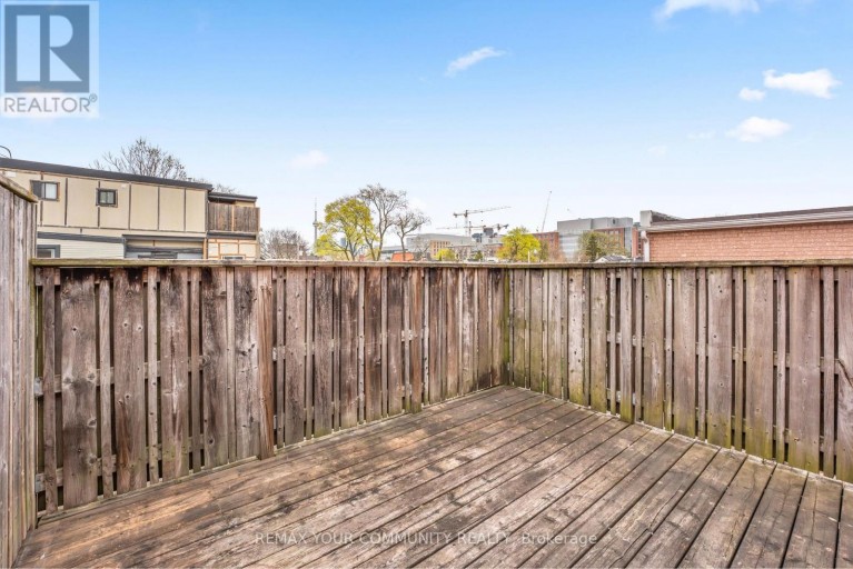 UPPER - 151 DOVERCOURT ROAD, Toronto (Trinity-Bellwoods), Ontario, M6J3C5