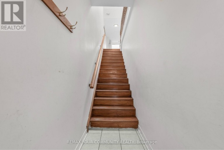 UPPER - 151 DOVERCOURT ROAD, Toronto (Trinity-Bellwoods), Ontario, M6J3C5