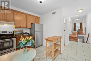 UPPER - 151 DOVERCOURT ROAD Toronto (Trinity-Bellwoods) Ontario photo 7