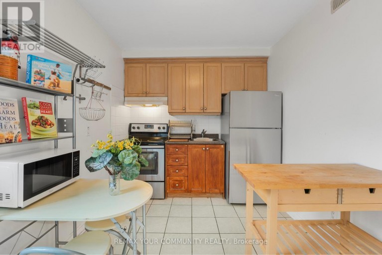 UPPER - 151 DOVERCOURT ROAD, Toronto (Trinity-Bellwoods), Ontario, M6J3C5