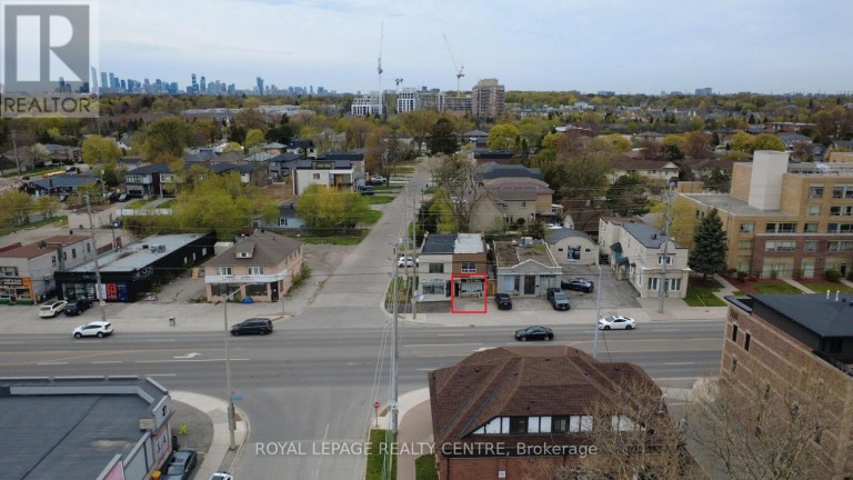 745 LAKESHORE ROAD E, Mississauga (Lakeview), Ontario, L5E1C6