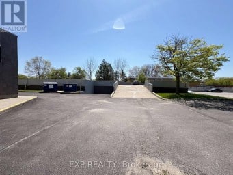 2 - 1815 DUNDAS STREET London East (East I) Ontario photo 14