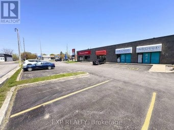 2 - 1815 DUNDAS STREET London East (East I) Ontario photo 3