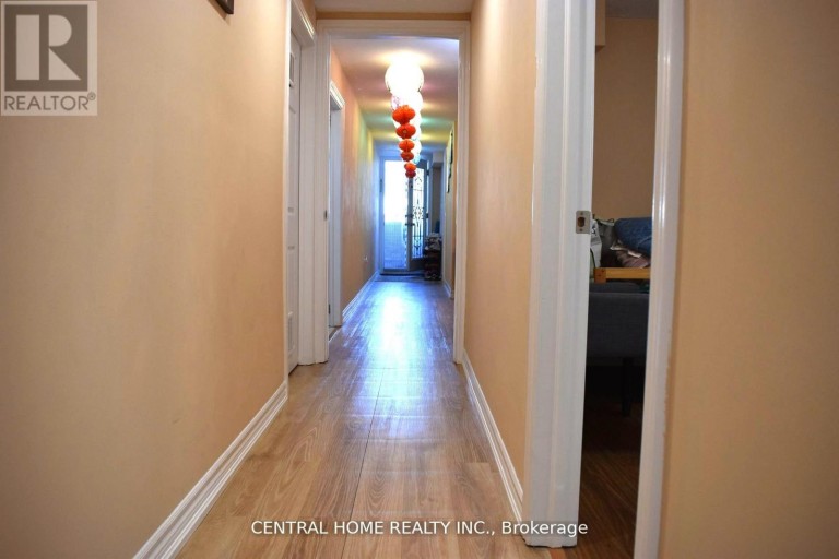 59 BLANEY CRESCENT, Toronto (Glenfield-Jane Heights), Ontario, M3N1L3