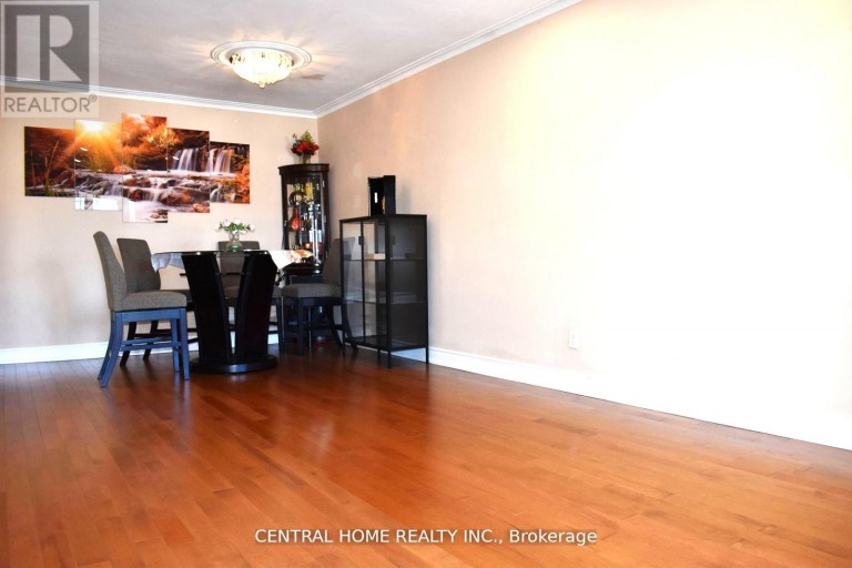 59 BLANEY CRESCENT, Toronto (Glenfield-Jane Heights), Ontario, M3N1L3