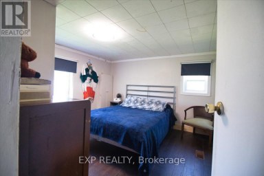 252 QUEEN STREET Chatham-Kent (Highgate) Ontario photo 20
