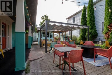 2012 PARK STREET Norfolk (Port Dover) Ontario photo 17