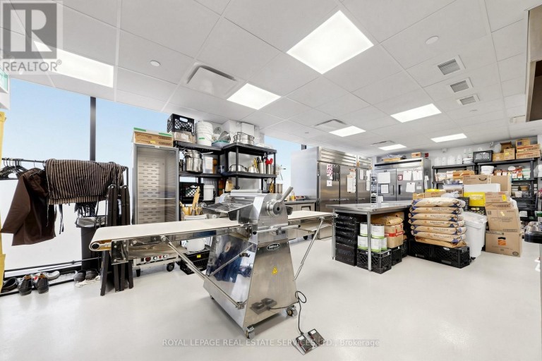 C3 - 185 DUNLOP STREET E, Barrie (Lakeshore), Ontario, L4M0L7