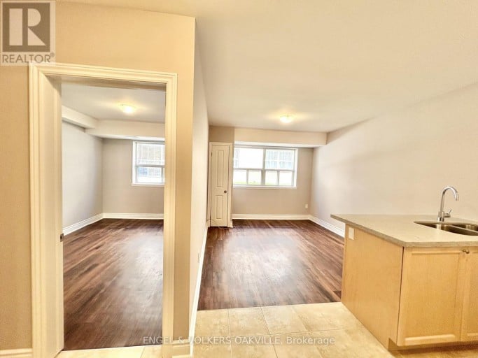 106 - 9 THIRTY THIRD STREET, Toronto (Long Branch), Ontario, M8W3G7