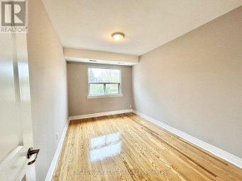 8 - 90 TWENTY FIFTH STREET Toronto (Long Branch) Ontario photo 5