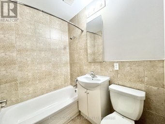 8 - 90 TWENTY FIFTH STREET Toronto (Long Branch) Ontario photo 6