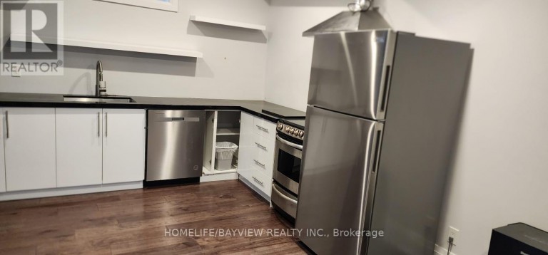 LOWER LEVEL - 11 WALNUT CRESCENT, Toronto (Long Branch), Ontario, M8W2Z9