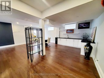 LOWER LEVEL - 11 WALNUT CRESCENT Toronto (Long Branch) Ontario photo 4