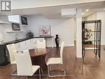 LOWER LEVEL - 11 WALNUT CRESCENT Toronto (Long Branch) Ontario photo 8