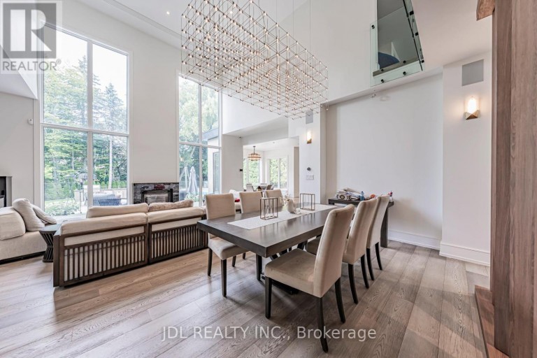 19 FIFESHIRE ROAD, Toronto (St. Andrew-Windfields), Ontario, M2L2G4