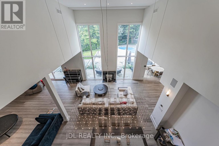 19 FIFESHIRE ROAD, Toronto (St. Andrew-Windfields), Ontario, M2L2G4