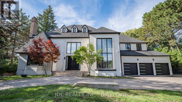 19 FIFESHIRE ROAD, Toronto (St. Andrew-Windfields), Ontario, M2L2G4