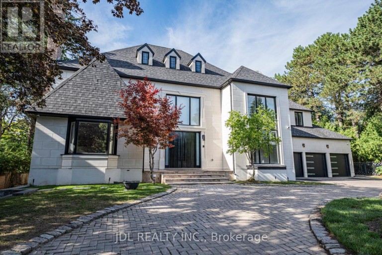 19 FIFESHIRE ROAD, Toronto (St. Andrew-Windfields), Ontario, M2L2G4