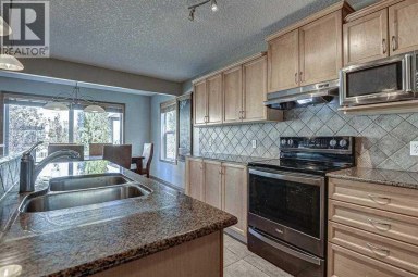 225 Kincora Heights NW Calgary Alberta photo 15
