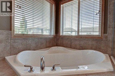 225 Kincora Heights NW Calgary Alberta photo 24